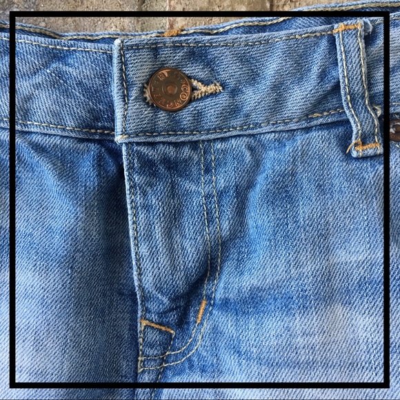 H&M JEAN SHORTS DENIM DISTRESSED LOWRISE STONEWASH - Picture 5 of 8